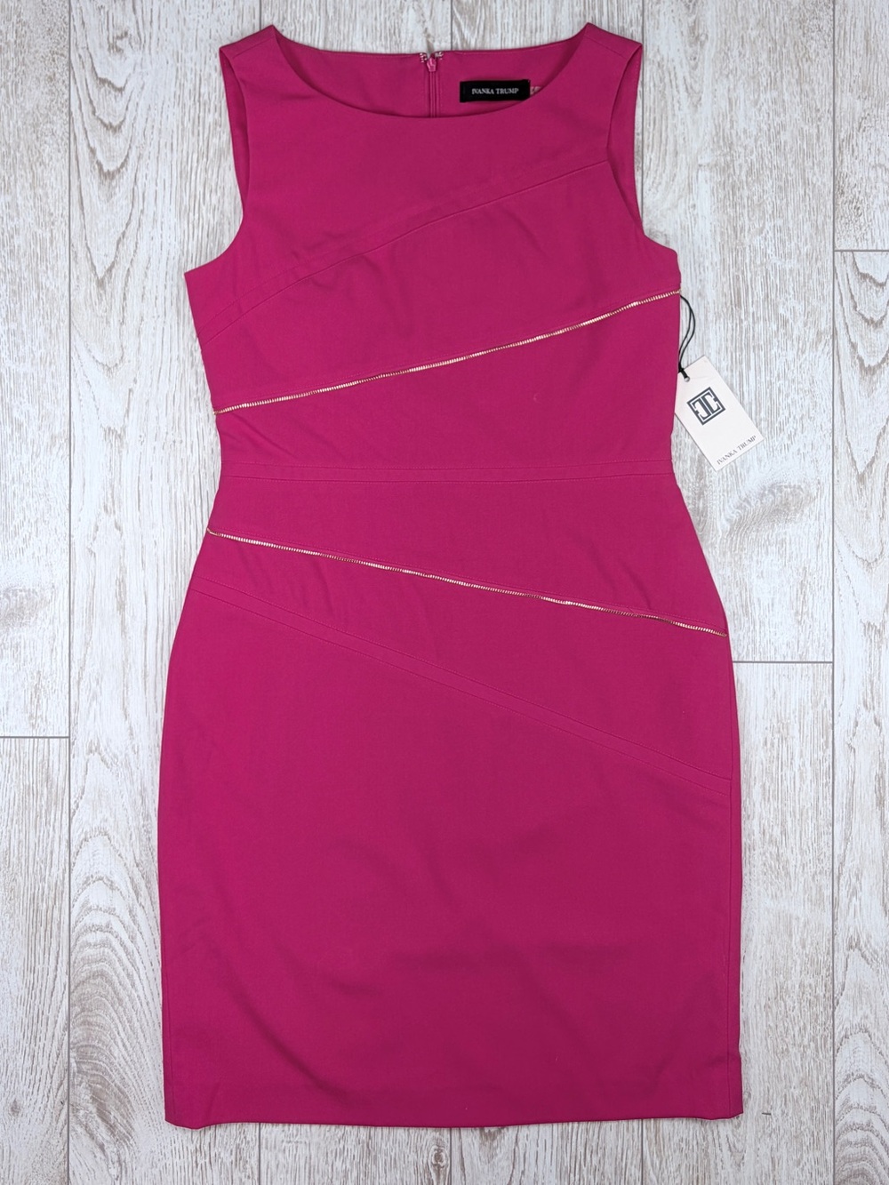 Ivanka Trump Size 8 Magenta Sheath Dress